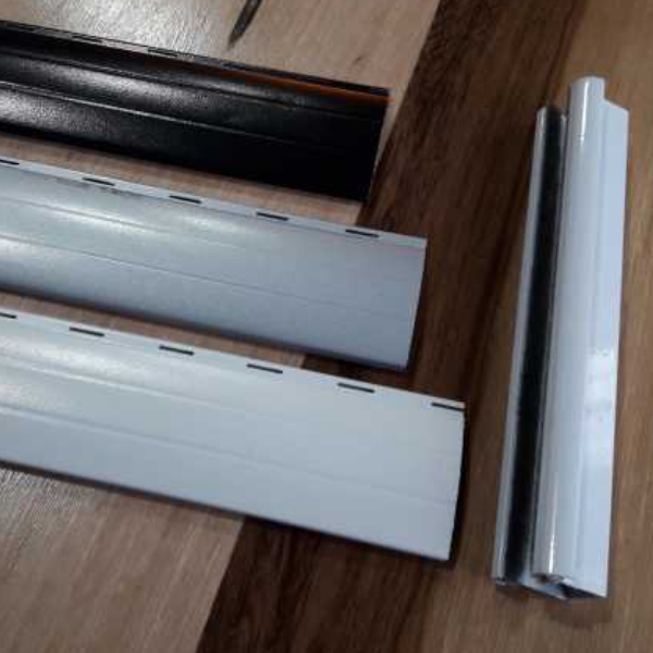 Persianas de aluminio inyectado